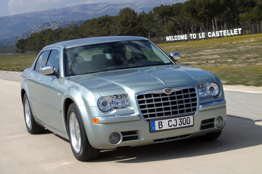 Chrysler 300C (LX) 2005 года  (фото 85 из 120)